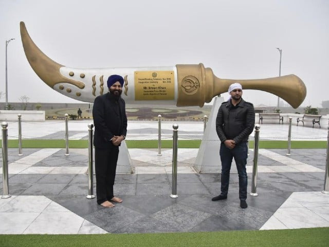 boxer amir khan has urged the indian government to allow sikh community to visit the kartarpur gurdwara photo express boxer amir khan has urged the indian government to allow sikh community to visit the kartarpur gurdwara photo express