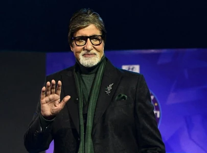 bollywood legend amitabh bachchan recalls receiving electric shocks during film shoot