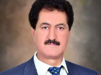 g b speaker steps down hands over slot to deputy g b speaker steps down hands over slot to deputy