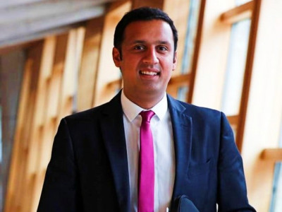 scottish labour elects punjab governor s son as new leader