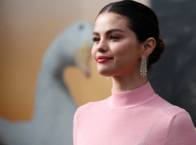 selena gomez is close friends with levelheaded people as girls are mean