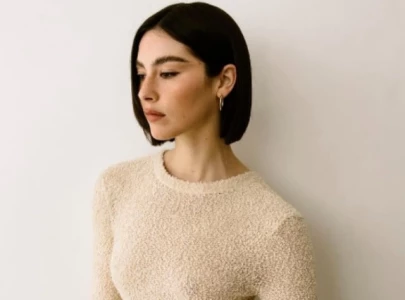 gracie abrams releases track close to you