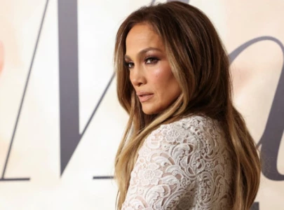 jennifer lopez spotted twice in one day sans wedding ring