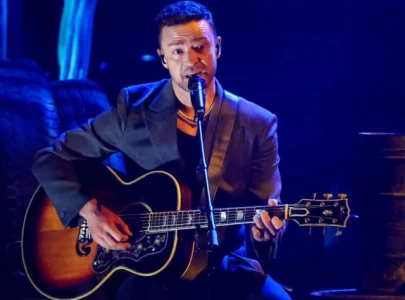 justin timberlake gets emotional expressing gratitude to loyal fans and rookies at world tour justin timberlake gets emotional expressing gratitude to loyal fans and rookies at world tour