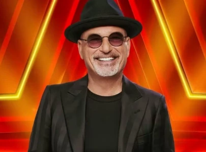 agt judge howie mandel vanishes briefly after unexpected twist from an act