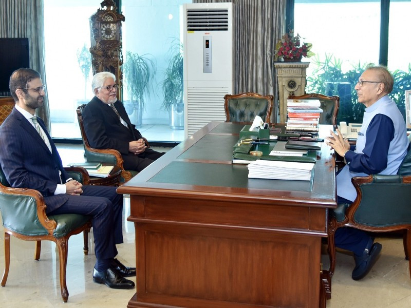 caretaker minister for law and justice ahmed irfan aslam called on president arif alvi at aiwan e sadr in islamabad on september 4 2023 photo pid