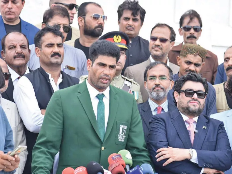 arshad nadeem is our national pride says cm shah arshad nadeem is our national pride says cm shah