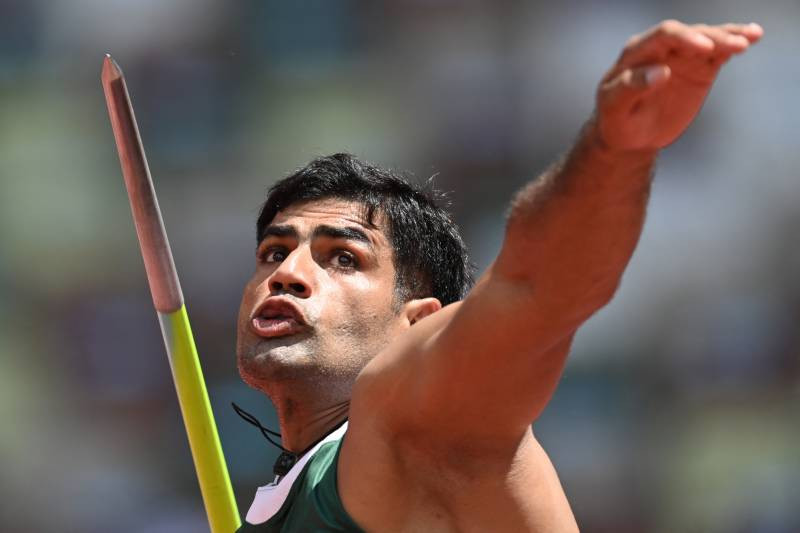 Arshad Nadeem tops group to give medal hope to Pakistan