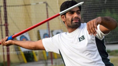 pakistan javelin thrower sharpens hopes of rare olympic medal
