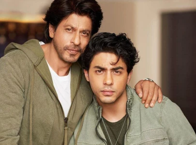 i beg you shah rukh khan s alleged texts to aryan s case officer go viral