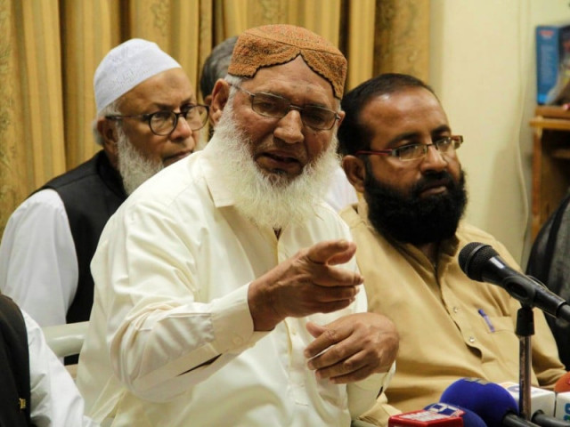ji leader s car snatched at gunpoint in karachi ji leader s car snatched at gunpoint in karachi