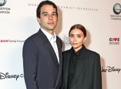 ashley olsen and louis eisner enjoy summer in the hamptons with baby on board ashley olsen and louis eisner enjoy summer in the hamptons with baby on board