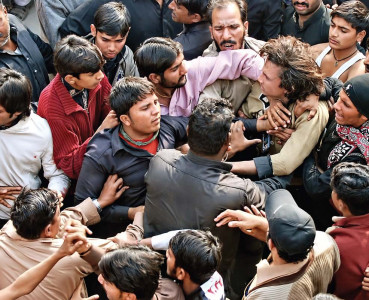 a peaceful ashura passes