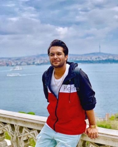 asim azhar s ghalat fehmi becomes first pakistani song to hit spotify s viral 50 asim azhar s ghalat fehmi becomes first pakistani song to hit spotify s viral 50