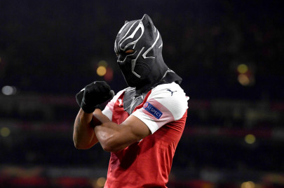 arsenal s aubameyang brushes off kroos criticism of his goal celebrations arsenal s aubameyang brushes off kroos criticism of his goal celebrations