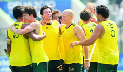 australia thrash india to win hockey gold