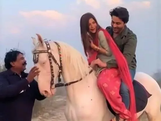it s just a scene ahsan khan ayesha omar call out trolls vile comments it s just a scene ahsan khan ayesha omar call out trolls vile comments