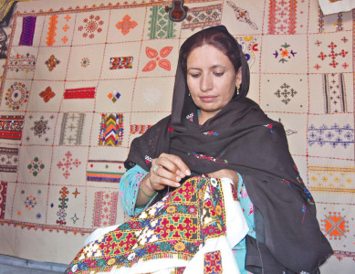 balochi handcraft fatima wants her work to reach the entire country