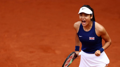 heading in right direction on clay raducanu heading in right direction on clay raducanu