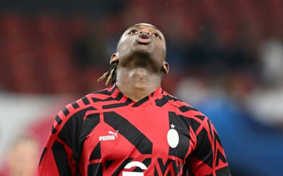 leao absence leaves milan searching for solutions leao absence leaves milan searching for solutions