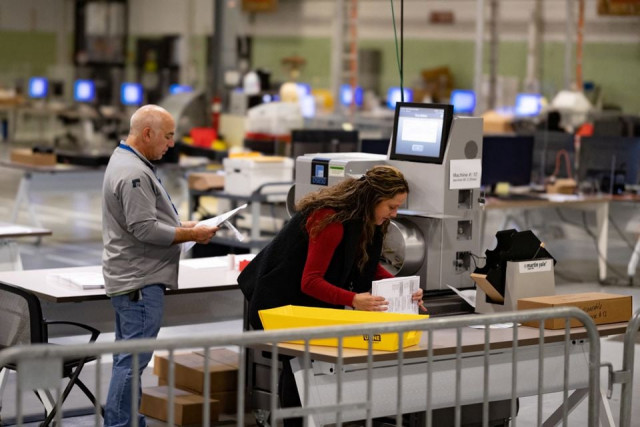 a worker prepares to scan ballots cast during the 2022 u s midterm election in philadelphia pennsylvania u s november 10 2022 reuters hannah beier a worker prepares to scan ballots cast during the 2022 u s midterm election in philadelphia pennsylvania u s november 10 2022 reuters hannah beier