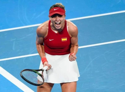 badosa s bizarre cure for united cup cramps