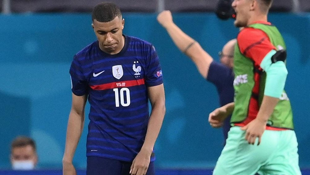 Photo of FFF boss ignored racist abuse: Mbappe