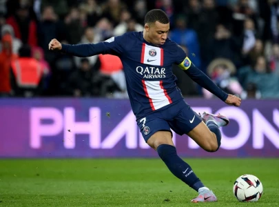 mbappe determined to carry psg past bayern mbappe determined to carry psg past bayern