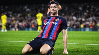 lewandowski eases barca woes in villarreal rout lewandowski eases barca woes in villarreal rout