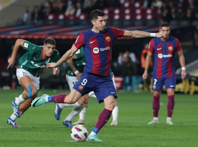 lewandowski double rescues barcelona lewandowski double rescues barcelona