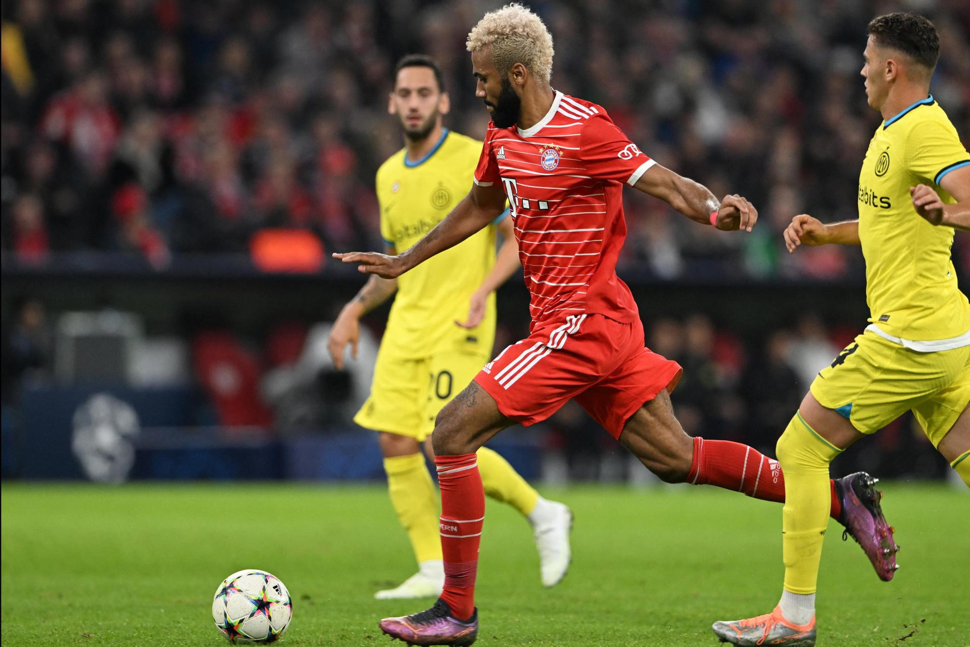 Bayern polish perfect group stage with win over Inter