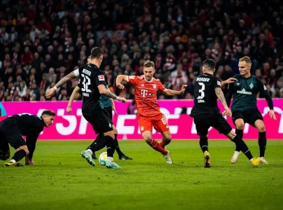 kimmich helps bayern save point kimmich helps bayern save point