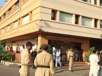 clifton restaurant attacked over owner s pml n affiliation clifton restaurant attacked over owner s pml n affiliation