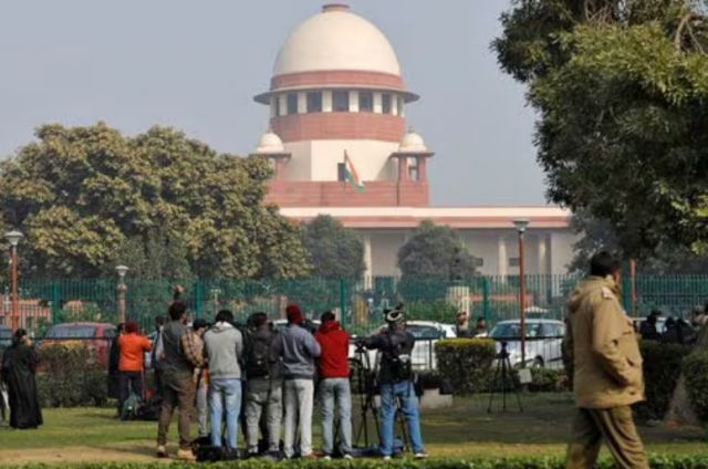 television journalists are seen outside the premises of the supreme court in new delhi india january 22 2020 photo reuters television journalists are seen outside the premises of the supreme court in new delhi india january 22 2020 photo reuters