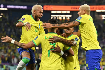 brazil thrill to earn quarter final against croatia brazil thrill to earn quarter final against croatia