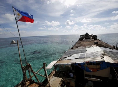 china philippines trade accusations over south china sea clash