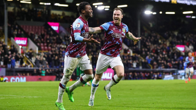burnley storming towards premier league return burnley storming towards premier league return