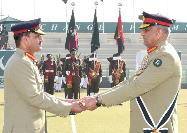 Gen Bajwa hands over command to Gen Munir as 17th COAS