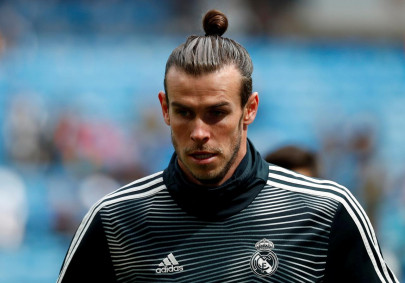 bale s agent says real madrid forward will not leave the club