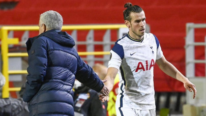 mourinho says real questions needed over bale bid to find spurs form mourinho says real questions needed over bale bid to find spurs form
