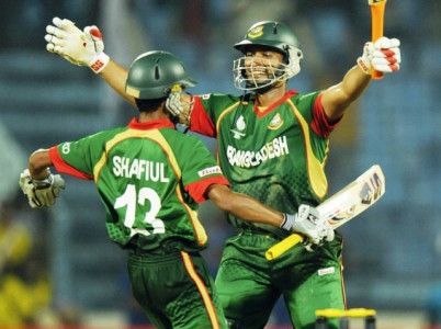 bangladesh stay in contention