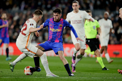 barcelona eye europa league quarters