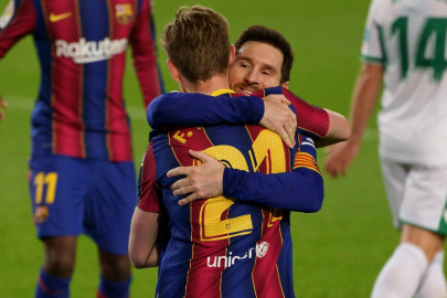messi scores twice as barcelona dispatch elche messi scores twice as barcelona dispatch elche