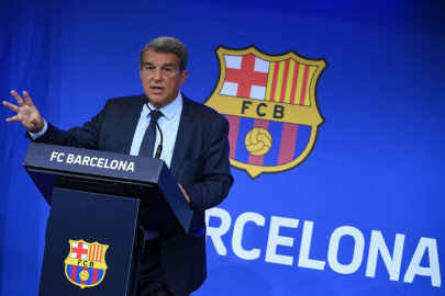 laporta says barcelona finances dramatic but future bright laporta says barcelona finances dramatic but future bright