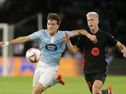 celta vigo hold barcelona in late drama to 2 2 draw
