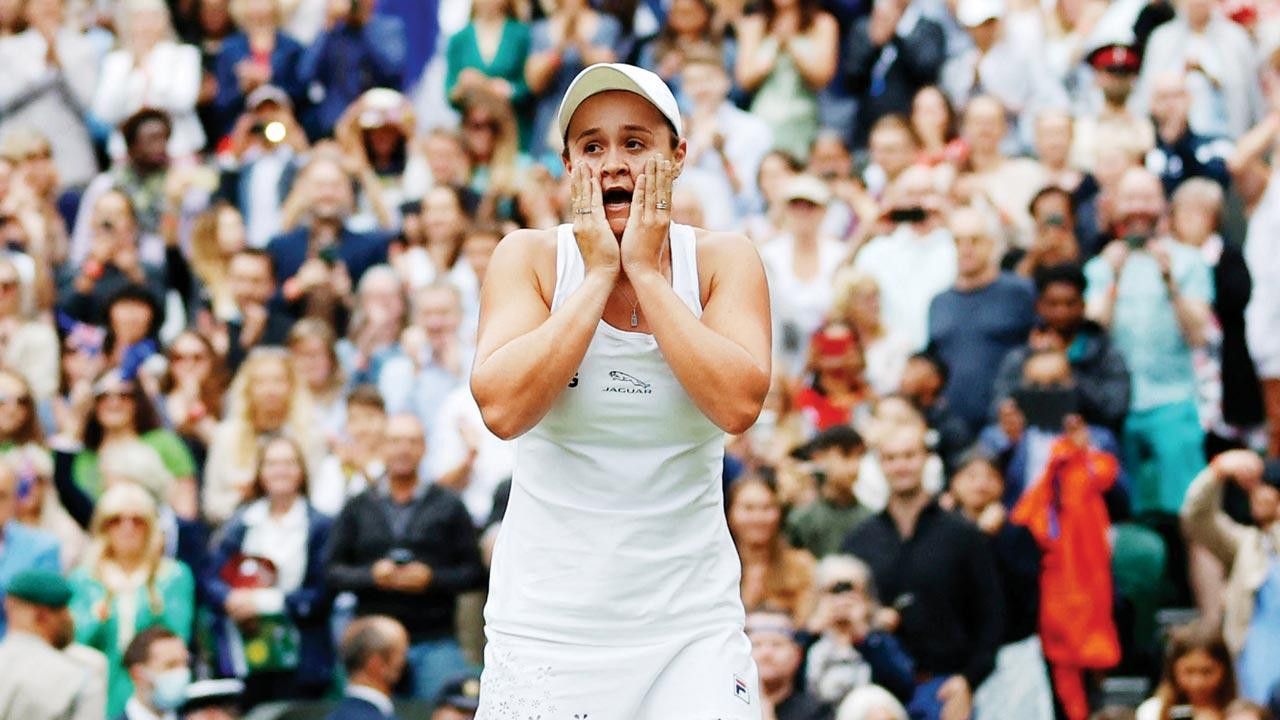 Ashleigh Barty wins first Wimbledon title on idol Cawley's anniversary