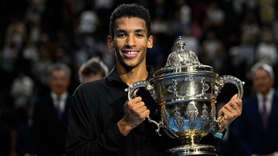 auger aliassime beats rune for basel title