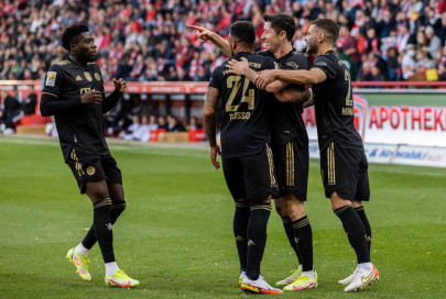 bayern rebound from cup humiliation