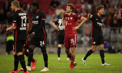 frankfurt hand nagelsmann first bayern defeat