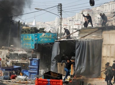 israeli strikes kill ten palestinians in gaza